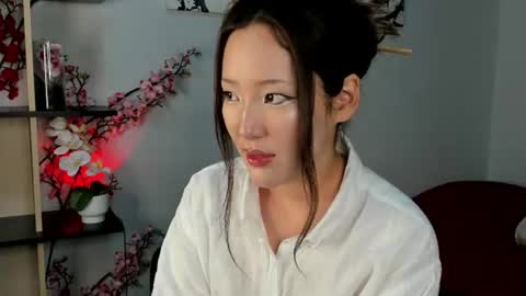 Snapshot of lillie_sun chatting on 06/21/26, 10:01 lillie_sun online show from 06/21/26, 10:01