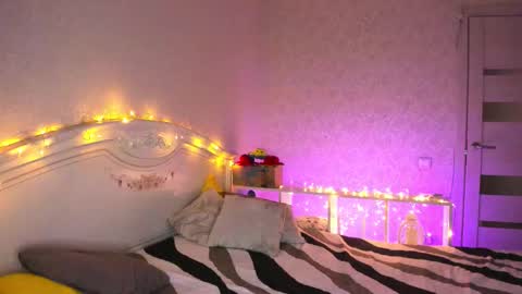 LilliMoore online show from 02/05/26, 11:09