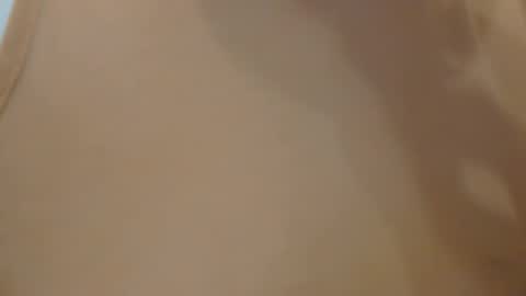 Lilu online show from 10/16/25, 09:27