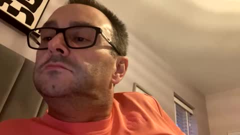 Snapshot of lills16 chatting on 11/28/25, 04:20 lills16 online show from 11/28/25, 04:20