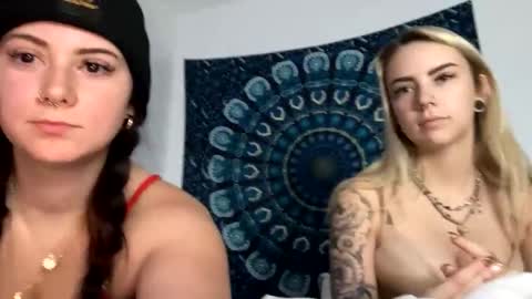 lillstephanie online show from 10/21/25, 04:13