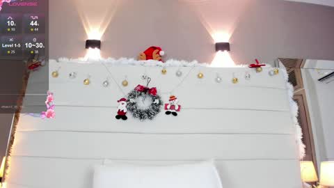 Snapshot of lilly_2809_ chatting on 12/20/24, 10:16 Lizeth follow me in my igimlilycute 3 online show from 12/20/24, 10:16