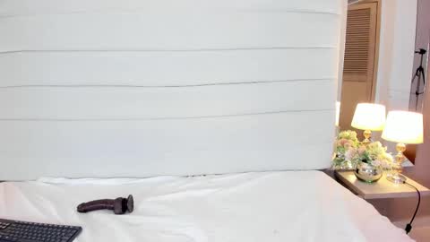 Snapshot of lilly_2809_ chatting on 09/26/25, 05:11 Lizeth follow me in my igimlilycute 3 online show from 09/26/25, 05:11