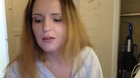 lilly_adams88 online show from 04/06/26, 02:53