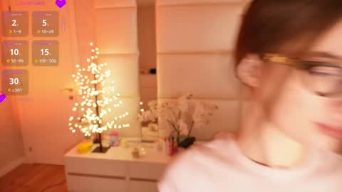 Lilly Colins online show from 03/02/26, 07:43