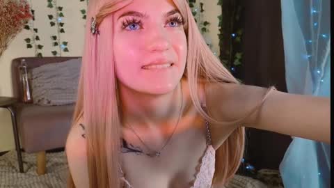 Lilly online show from 12/08/24, 07:37