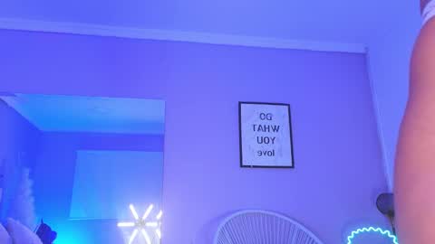 Sofia online show from 02/02/25, 08:41