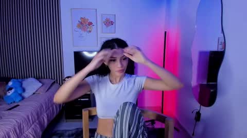 Sofia online show from 02/09/25, 01:55