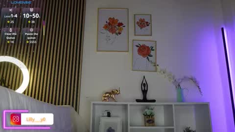 Sofia online show from 09/21/25, 01:02