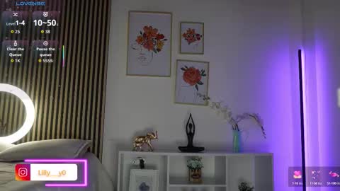 Sofia online show from 09/27/25, 12:10