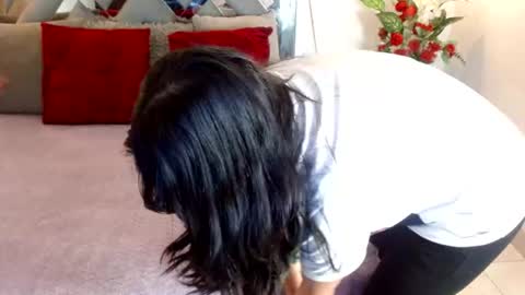   online show from 08/01/26, 11:42