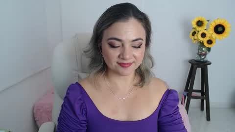 Lilly online show from 11/25/25, 02:17