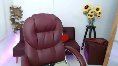 Lilly online show from 05/27/26, 03:09
