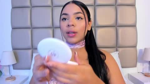 Lilly  online show from 04/19/26, 03:06