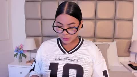 Lilly  online show from 04/25/26, 03:31