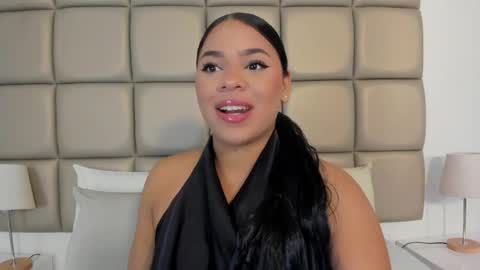 Snapshot of lilly_williamss chatting on 05/29/26, 04:32 Lilly online show from 05/29/26, 04:32