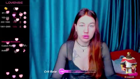 lillylover_ online show from 09/29/25, 12:49