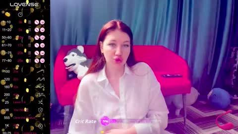 lillylover_ online show from 10/13/25, 12:32