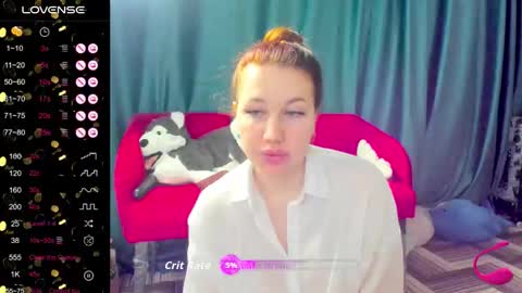lillylover_ online show from 10/14/25, 12:44