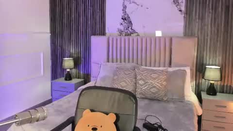 Lilly Ortiz online show from 07/16/26, 12:55