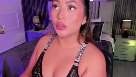 Lilly Ortiz online show from 07/22/26, 12:08