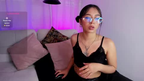 lillypinky1 online show from 04/29/26, 02:37