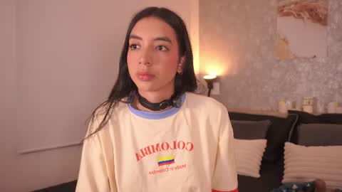 Snapshot of lillythompson_ chatting on 06/28/26, 10:49 Lilly Thompson online show from 06/28/26, 10:49