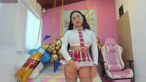 lillyy16 online show from 09/23/25, 11:02