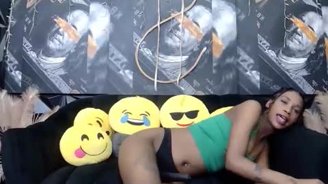 lilmissbaddiexxx online show from 02/23/26, 06:27