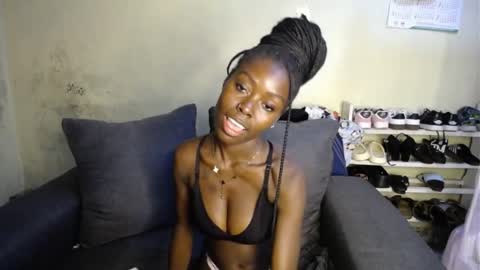 Chelsea  online show from 04/22/26, 09:05