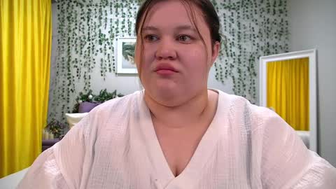 Snapshot of lilolewins chatting on 12/24/24, 04:30 LiloLewins online show from 12/24/24, 04:30