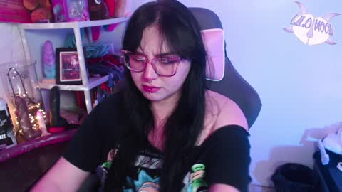 Snapshot of lilomoon69 chatting on 01/09/25, 03:36 Lilo online show from 01/09/25, 03:36