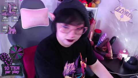 Lilo  online show from 11/15/25, 01:51