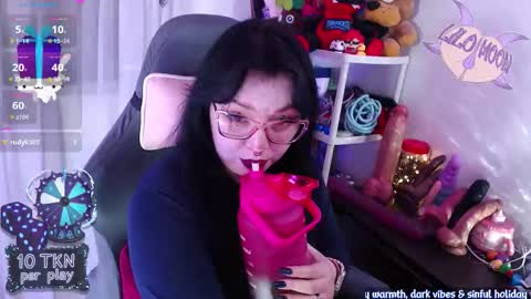 Lilo  online show from 12/18/25, 02:56