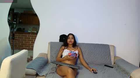 vanessa online show from 10/07/25, 12:41