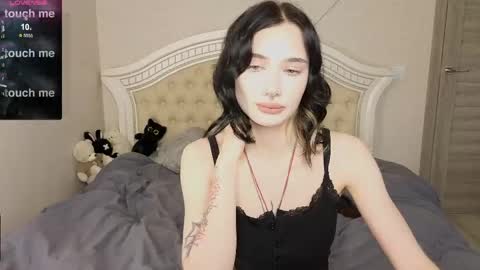 Snapshot of lilpupsonish chatting on 05/31/26, 11:06 Jesse and Grace online show from 05/31/26, 11:06