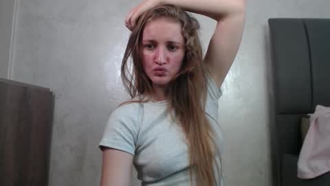 liltightbabe online show from 09/19/25, 12:39