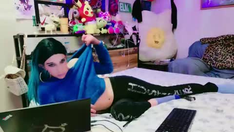 Snapshot of liltrannyslut chatting on 02/24/25, 03:55 jasmine spunn online show from 02/24/25, 03:55