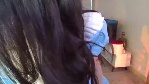 Raina Ryder online show from 10/31/25, 09:38