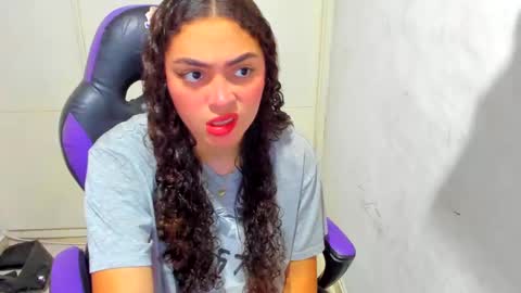 lily_anal_squirt online show from 12/29/24, 08:04