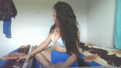 lily_anal_squirt online show from 11/27/25, 09:17