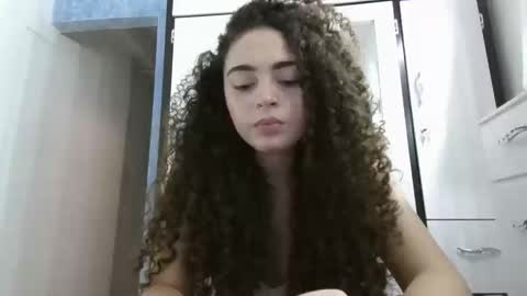 lily_anal_squirt online show from 04/28/26, 02:38
