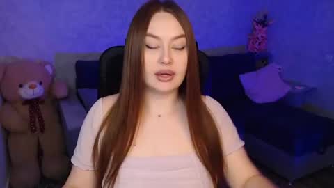 lily_baker_ online show from 03/24/26, 04:39