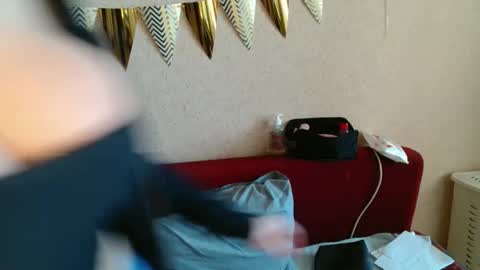 Lily dollyx online show from 02/15/26, 09:41