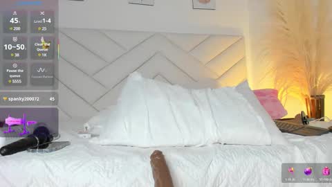   online show from 02/25/25, 08:19