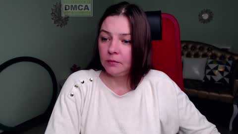 Lily online show from 01/07/25, 04:27