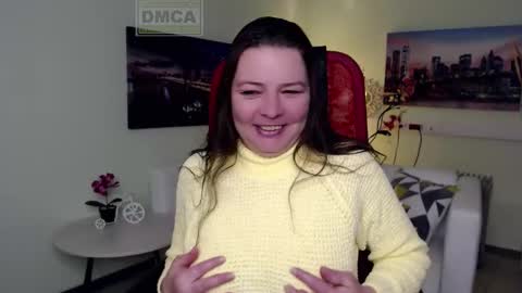 Lily online show from 12/04/25, 05:06