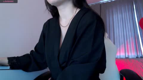 Lily Litle online show from 02/19/26, 09:38