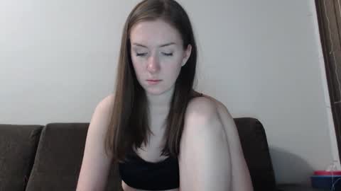 lily_love_x online show from 03/23/26, 11:09