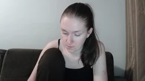 Snapshot of lily_love_x chatting on 06/11/26, 02:53 lily_love_x online show from 06/11/26, 02:53